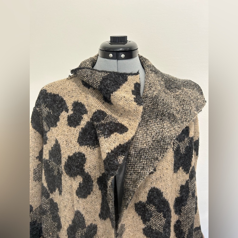 Joseph A - Open Cardigan Leopard Print Size M - image 3